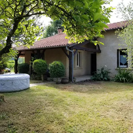 Maison Agreable Pres Des Vignes Et De La Riviere Holiday home Pescadoires